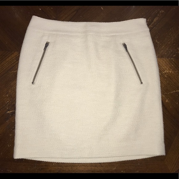 Skirt - Picture 3 of 6